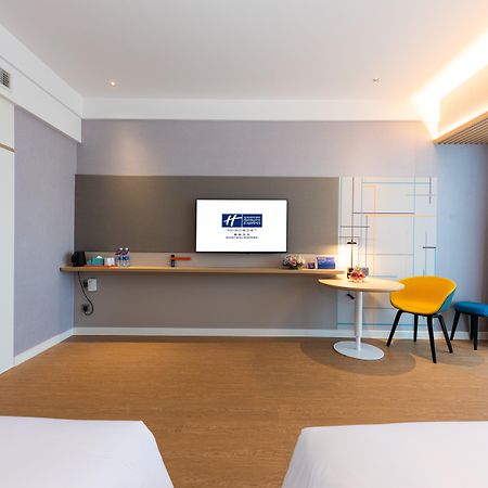 Holiday Inn Express Nanchang Riverside By Ihg Exterior foto